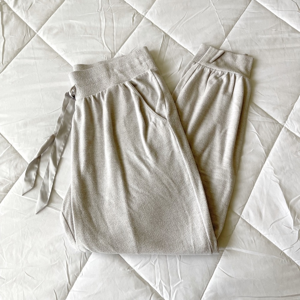 White Women’s Victoria’s Secret Sweatpants Lounge Wear